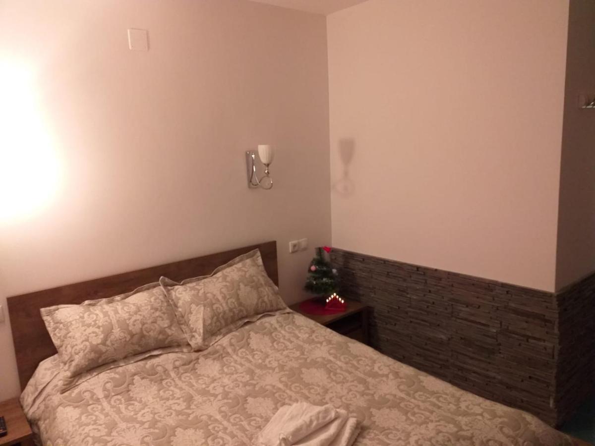 Sara House Daire Bistriţa Dış mekan fotoğraf